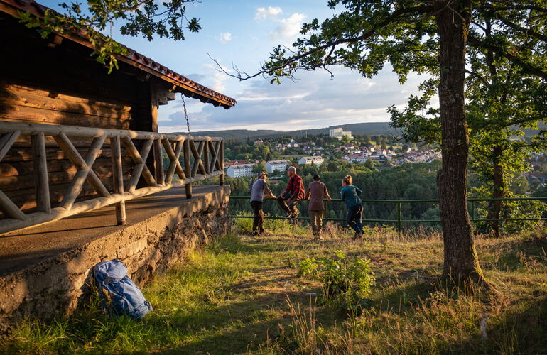 Blick von der Blockhütte am Hainfelsen auf Finsterbergen