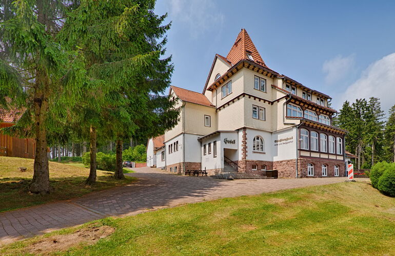 Das Spießberghaus am Rennsteig von aussen